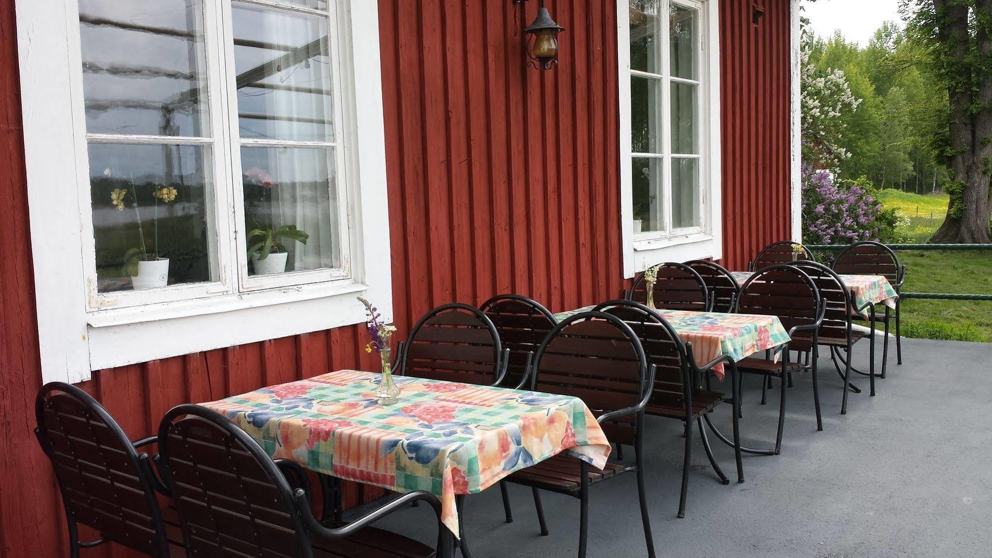 Nya Strandgardens Waerdshus Kristinehamn Exterior photo